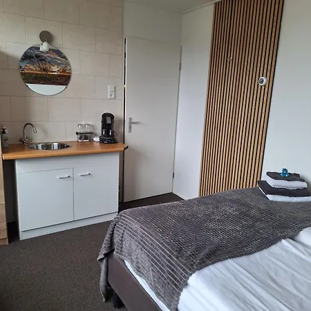 Marijke לינה וארוחת בוקר דה קוח